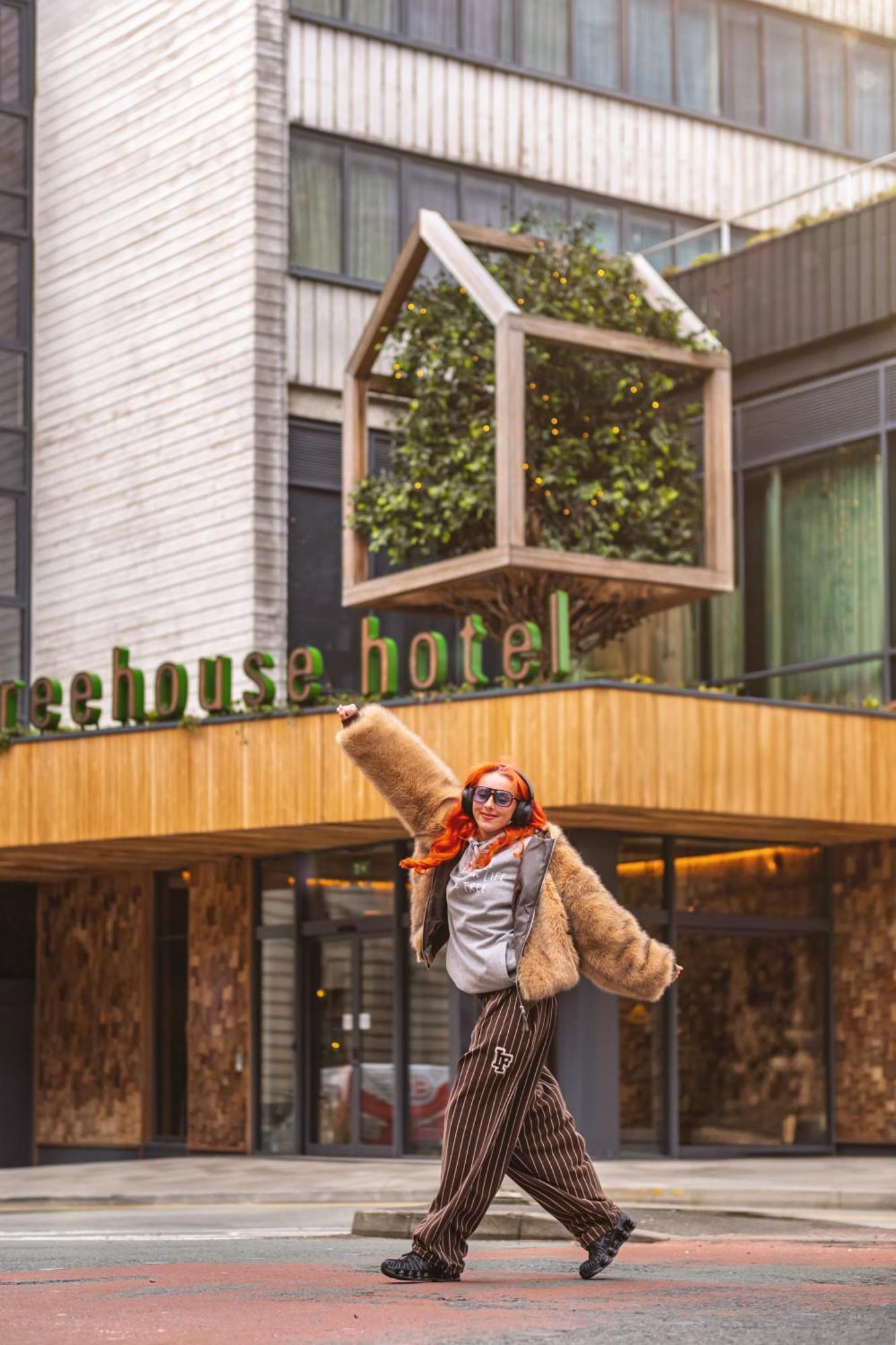 Treehouse Hotel Манчестер Экстерьер фото